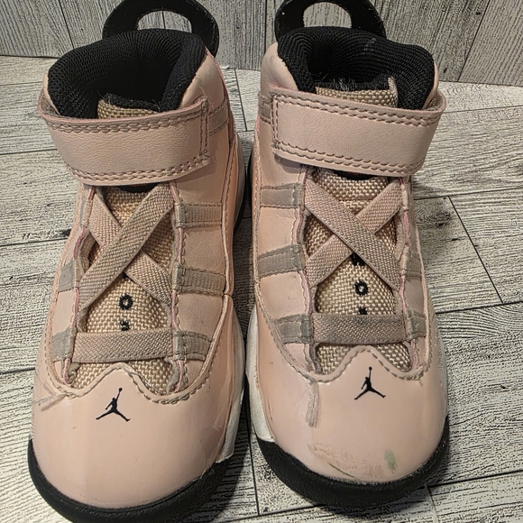 Nike Kids Light Pink Jordan Sneakers Size 7c - Picture 3 of 8